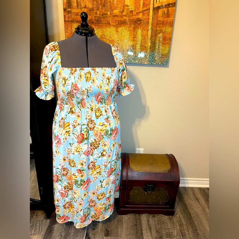 Pretty floral long summer dress by shein size 4X plus size.